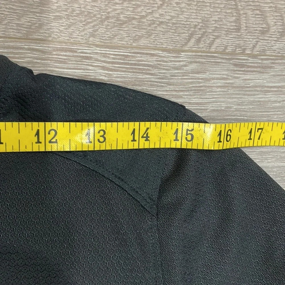 Under Armour Run Fitted Short Sleeve Athletic Top S - Picture 7 of 12